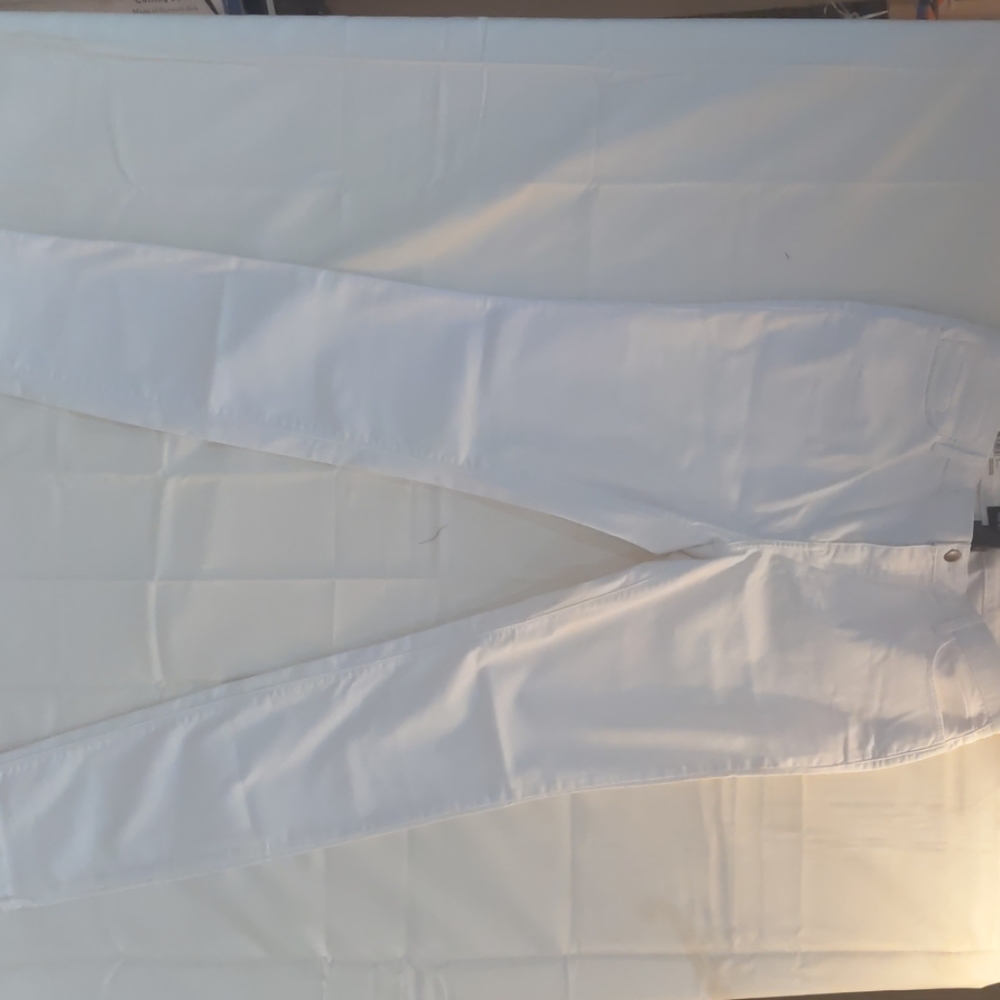 Women's jeans